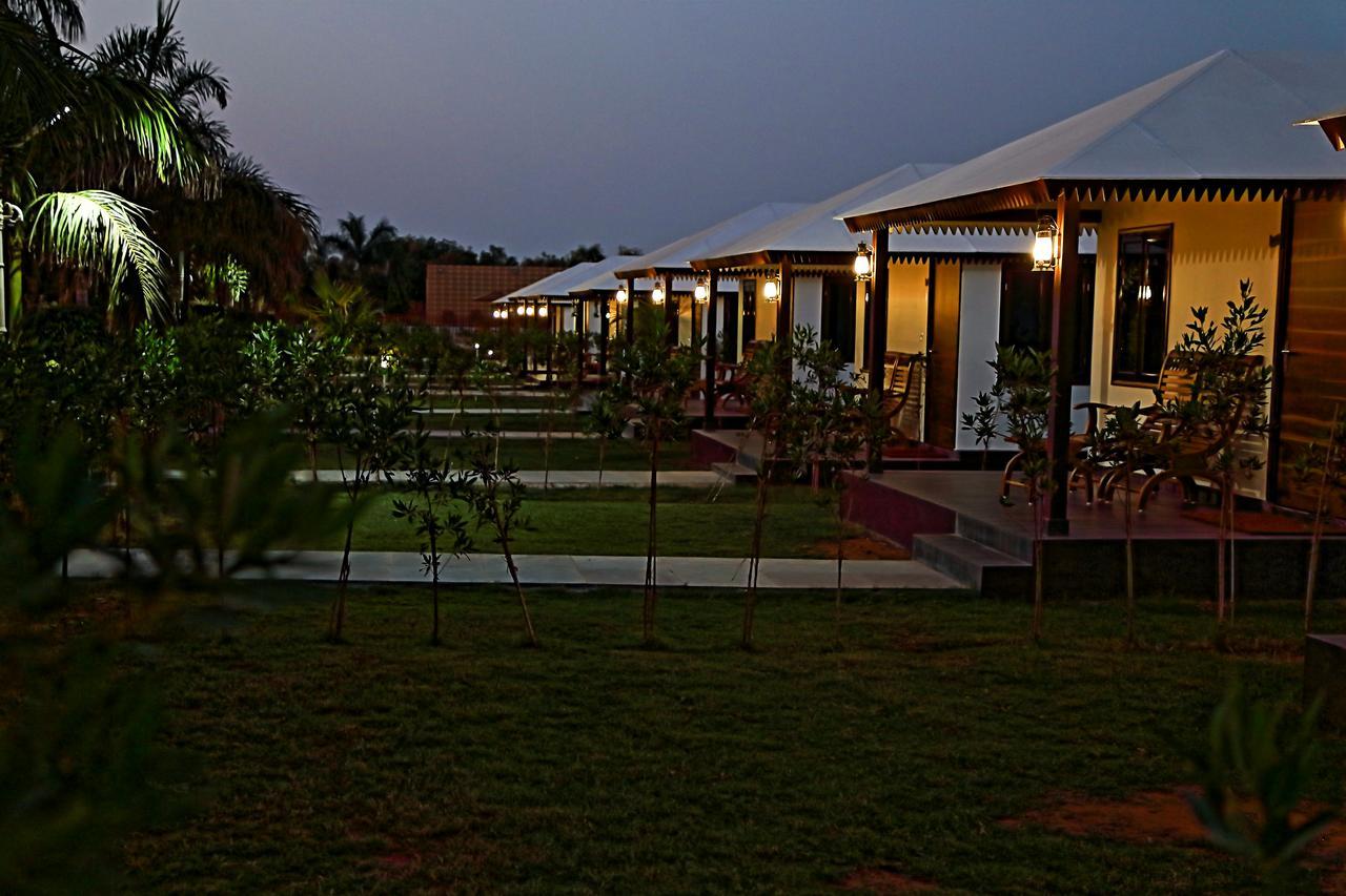 Dream Resort Bhuj Buitenkant foto