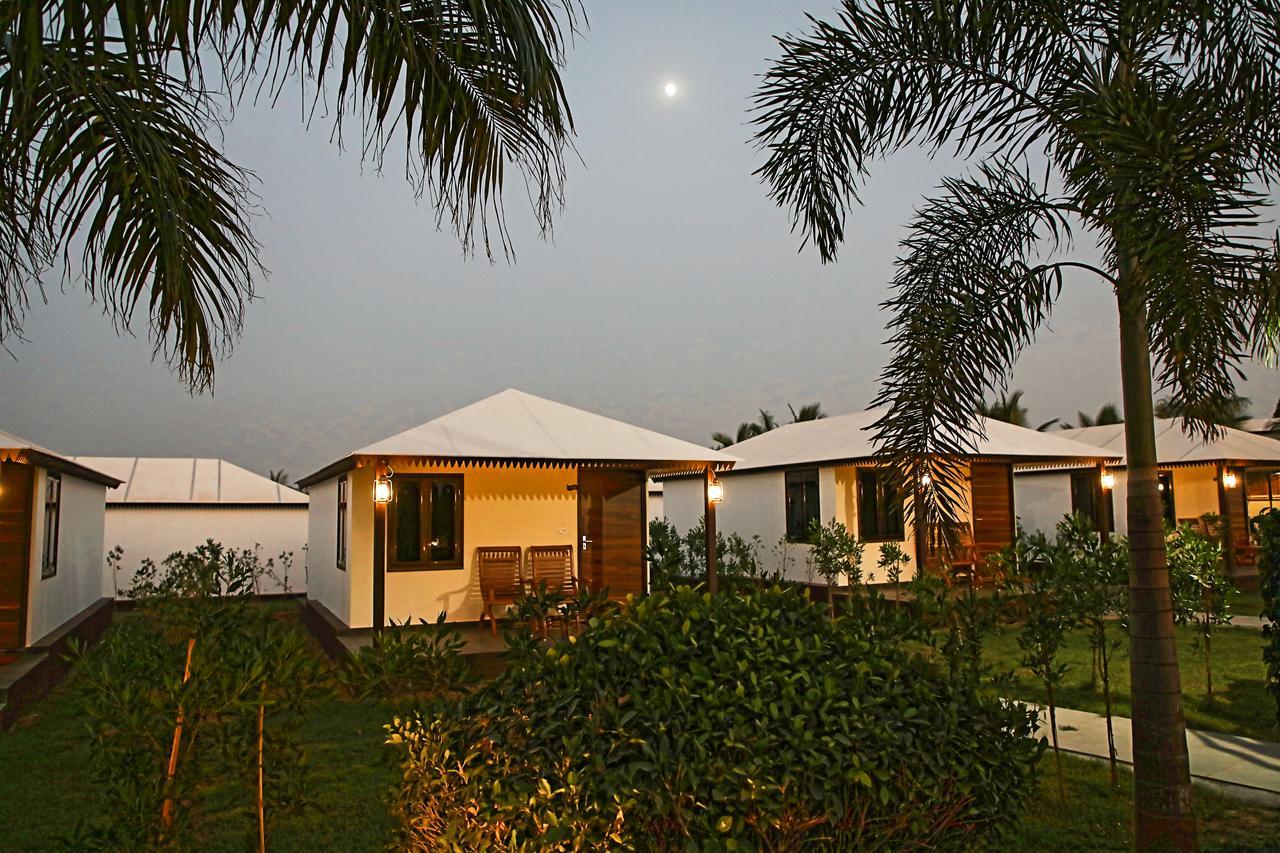 Dream Resort Bhuj Buitenkant foto