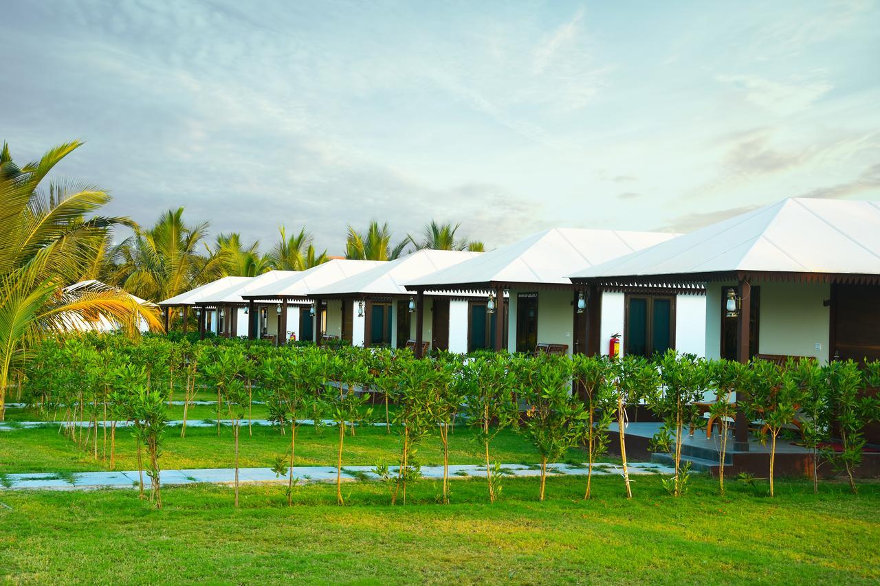 Dream Resort Bhuj Buitenkant foto