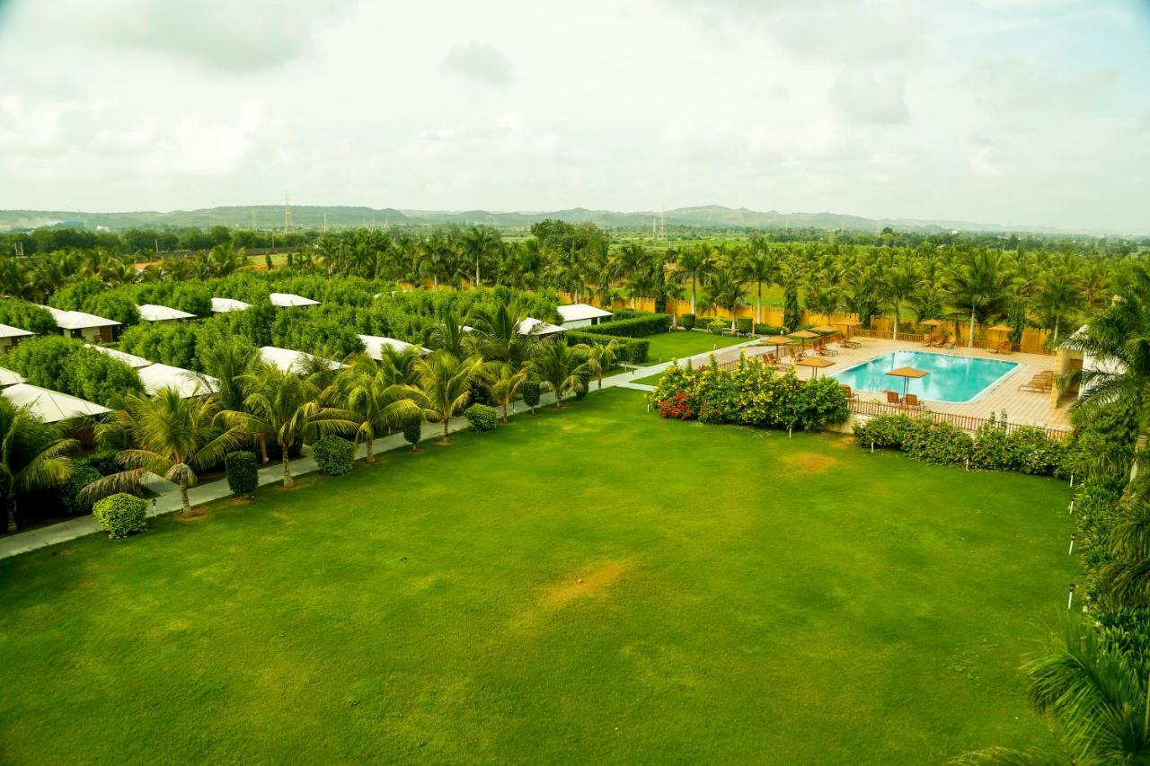 Dream Resort Bhuj Buitenkant foto